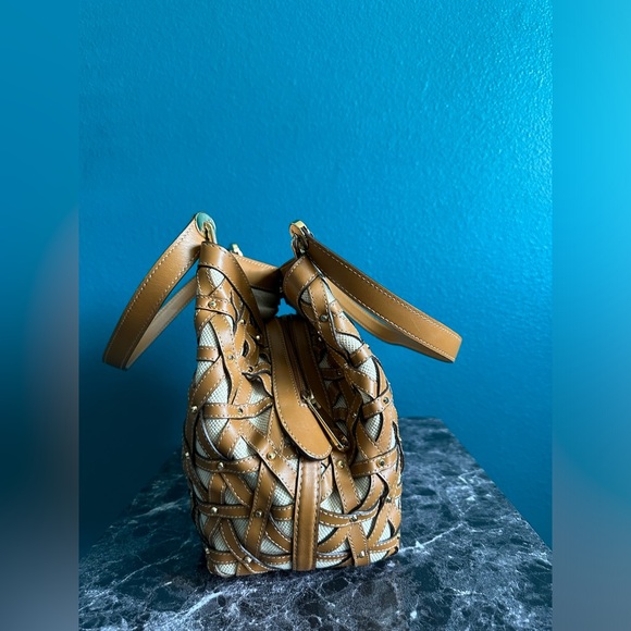 Michael Kors RAVEN Studded Woven Leather Large Shoulder Bag Tote - Picture 16 of 16